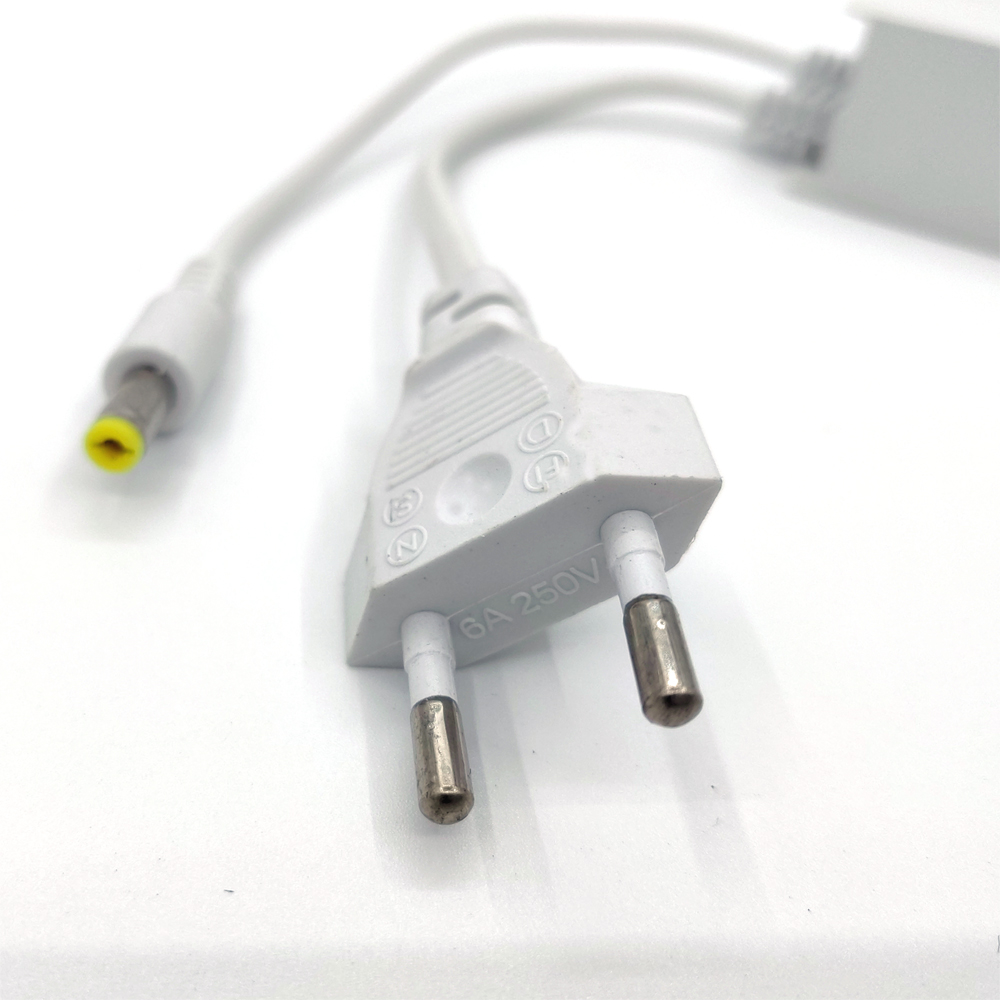 防水電源アダプター12V DC 100-240V,白,EUプ - Outdoor Power Plug のレビューと価格