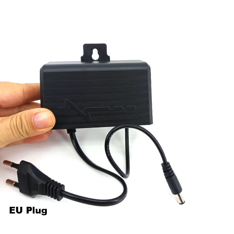 防水AC 100V 240V から DC 12V 2A 20 - Outdoor Power Plug のレビューと価格